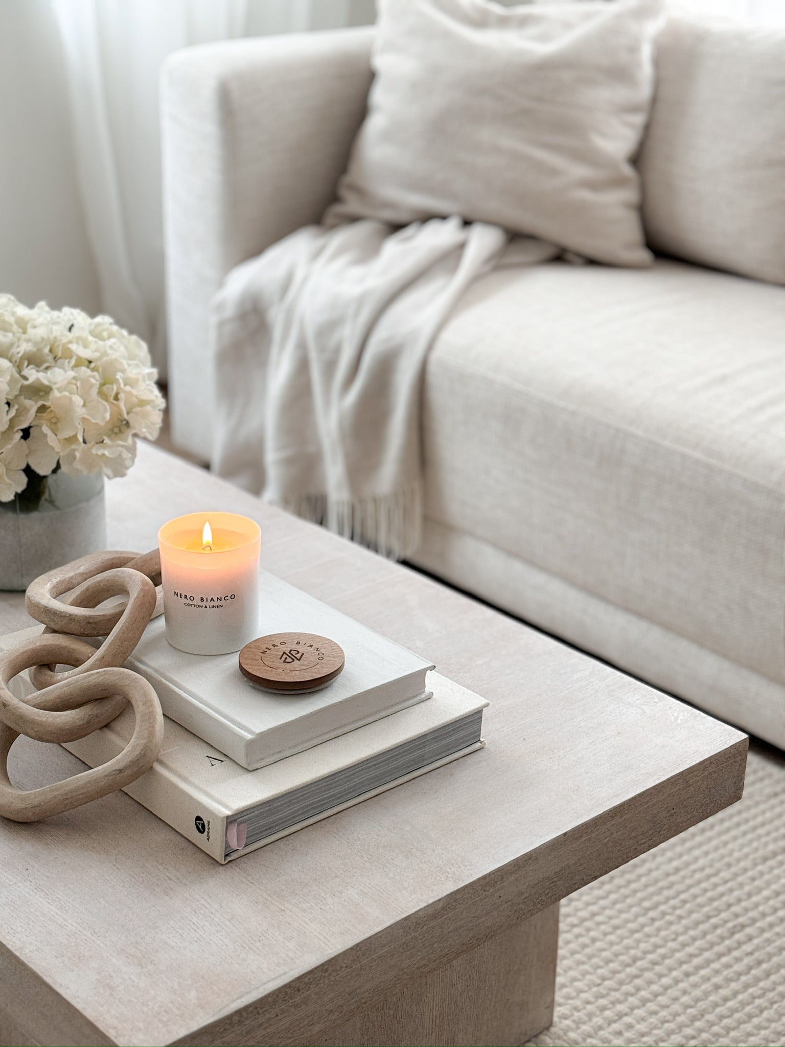 COTTON & LINEN CANDLE. VEGAN RAPESEED COCONUT WAX HANDPOURED